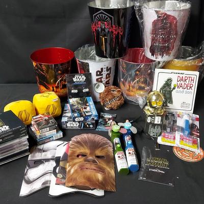 TERRIFIC ASSORTMENT OF STAR WARS COLLECTABLES INCLUDING PEZ DISPENSERS, POPCORN BUCKETS, AND MORE
