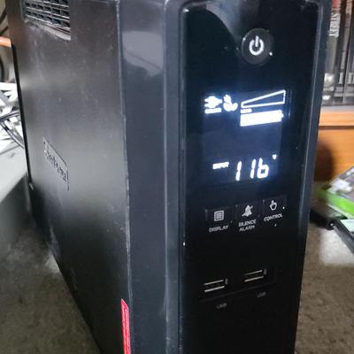 CYBER POWER 1325VA SINE WAVE BATTERY BACKUP