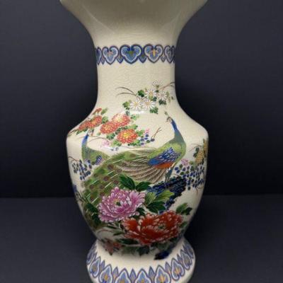 Vintage Chinese Porcelain Vase – Peacock & Floral Motif, Crackle Glaze	