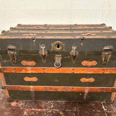 Vintage Strapped Steamer Trunk - Classic Travel Luggage	