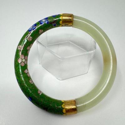 Exquisite Bracelet w/ Possibly Jade & Cloisonné Floral Motifs	