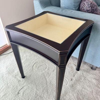 Stylish Glass Top Display Case Side Table - Curved Edge Square Top	