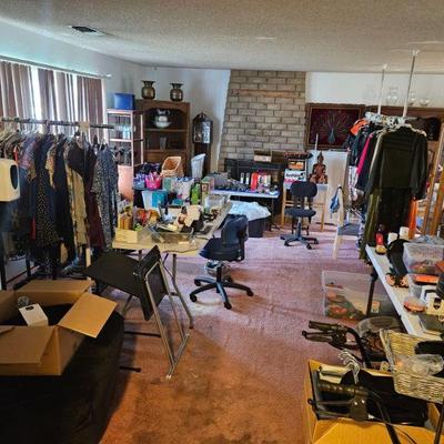 Estate sale photo