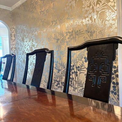 Dining set in excellent condition (Century) includes dining table, 8 dining chairs, sideboard, china cabinet