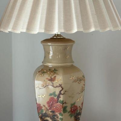 Vintage lighting fixtures and lamps