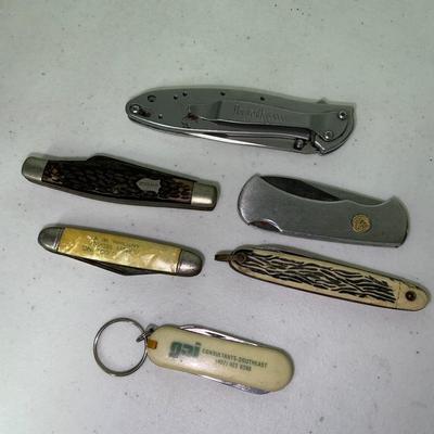 Pocket Knives Lot 1