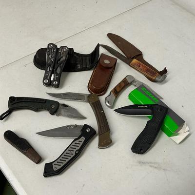Pocket Knives Lot 4