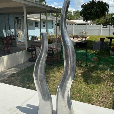 Aluminum Wiggle Vases