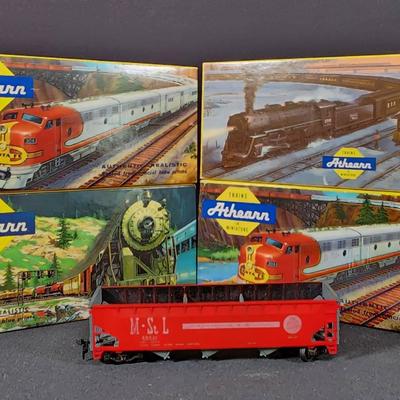 Nostalgic HO Train Set - Great Pieces Here!