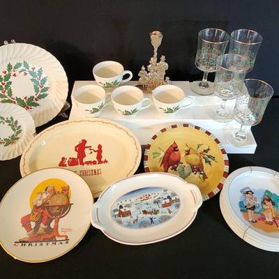 Get Ready for the Holidays! Festive Christmas Dishware & Decor