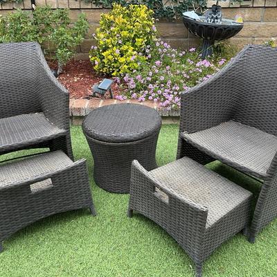 Patio Seating Set 2 Chairs With Foot Rests, Side Table and Cover