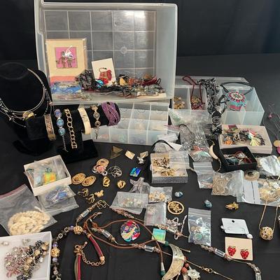 Eclectic Jewelry & Accessory Collection – Artisanal, Costume, Vintage & Beaded 