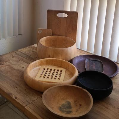 Wood Goods For Culinary Creations And Design Inspirations - Kitchen/Dining Room Service/Prep Items