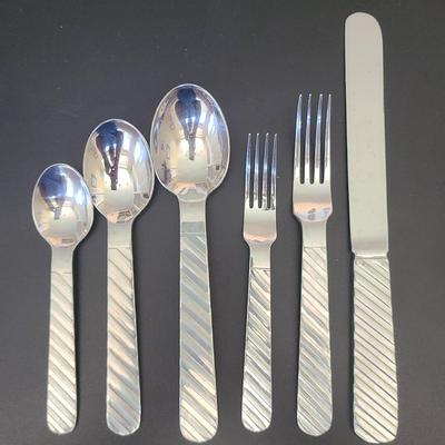 Stanley Roberts 72 Piece Stainless Steel Flatware Set