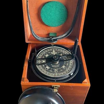Wilfrid O. White USA*  The  “ White “ Illuminated Pelorus Ships Compass 