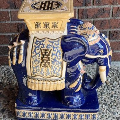 Large 22” Elephant Plant Stand * Gorgeous Blue!