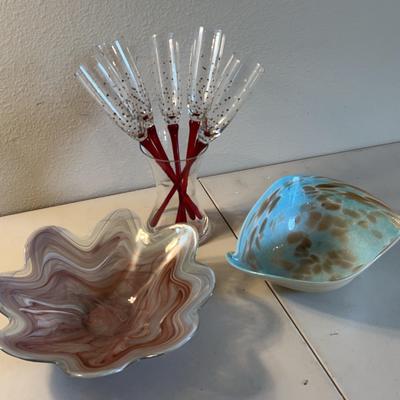 Vintage Footless Champagne Flutes With Nesting Case + Swirled Art Glass And Blown Glass Bowl