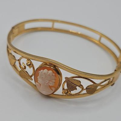 Gold Tone Cameo Bangle 