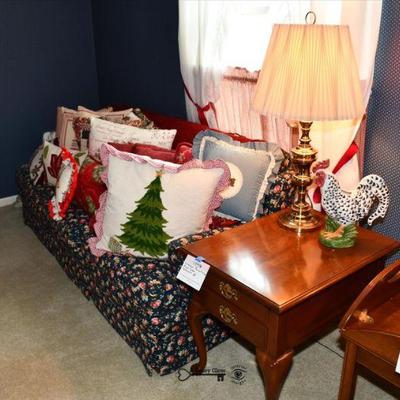 0132 living room