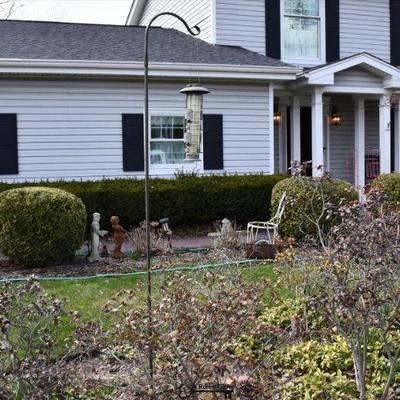 1023 front yard