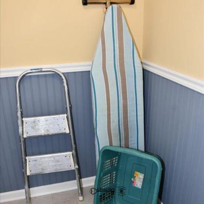 0972 laundry room