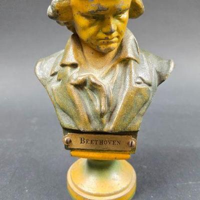 bust