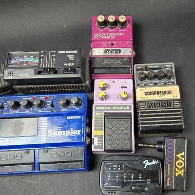 guitar peddles 