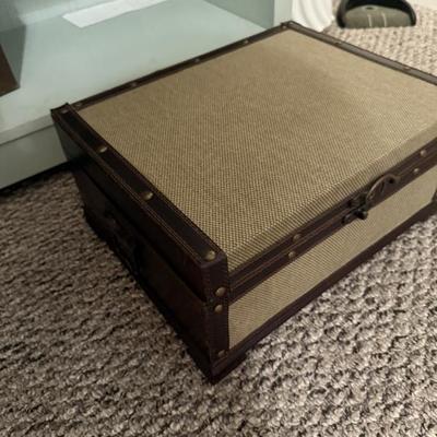 Sale Photo Thumbnail #130