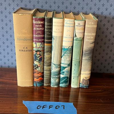 Vintage Set Of Hornblower Novels