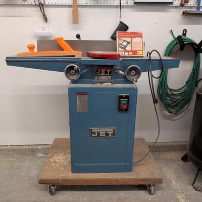 JET Jointer Model JJ-6: Industrial-Grade Woodworking Machine with MAGNA-SET W1210 Magnetic Jointer 
