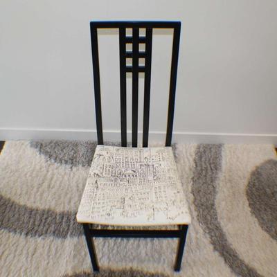 Safavieh Portofino Shag Rug (4' x 6') with Modern Black Chair