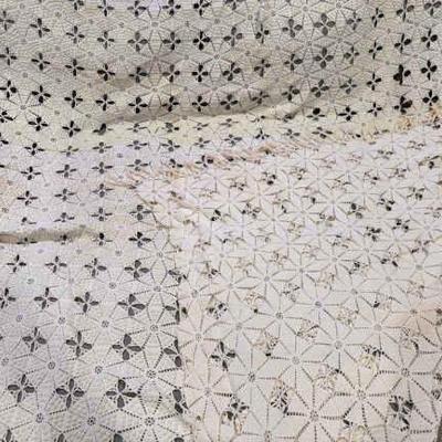Cottage Star Doily Style Blanket
