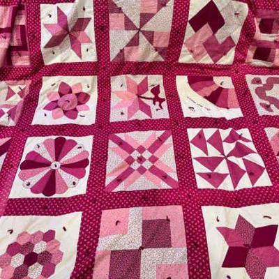 Lovely Red Tone Quilt
