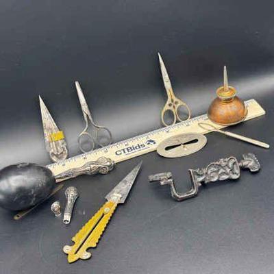 Various Metal Sewing Accessories And More
