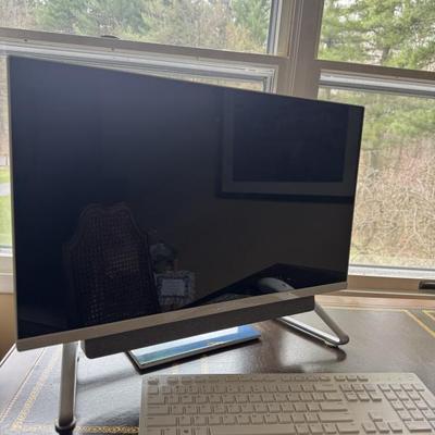 Dell Computer, Picture 1 of 3