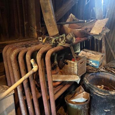 Estate sale photo