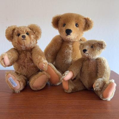 Farnells' Alpha Toys & Steiff