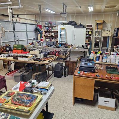 Estate sale photo