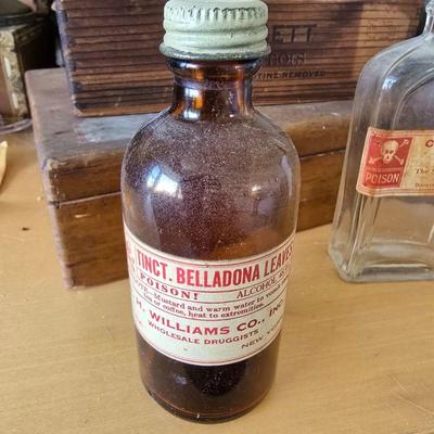 Poison bottle 