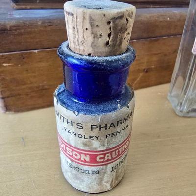 Poison bottle 