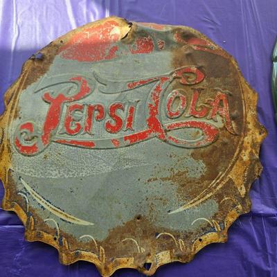 Collectible pepsi bottle top sign Rusty Gold