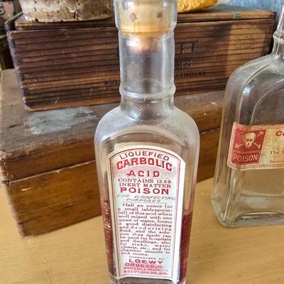 Poison bottle 