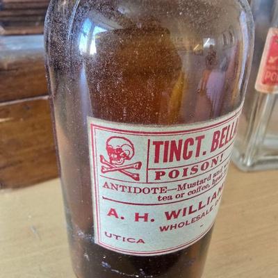 Poison bottle 9-12
