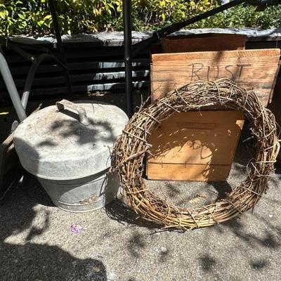Estate sale photo