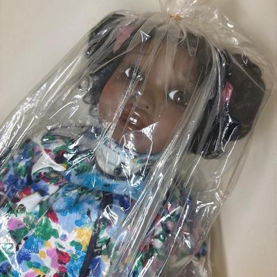 Hamilton Collection “Whitney” Porcelain Doll Never Opened !!