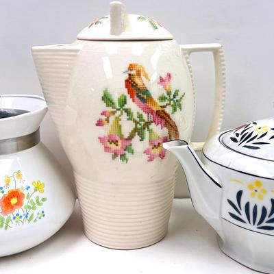 Vintage “Czechoslovakia” Teapot and More