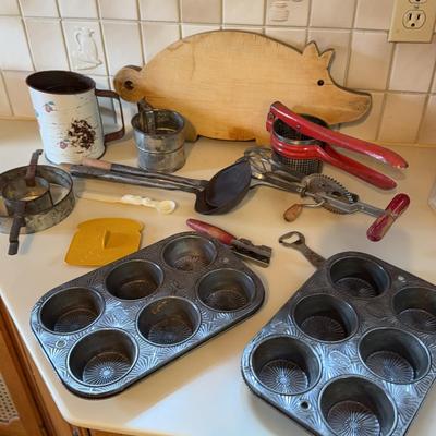 Vintage Kitchen Accessories 