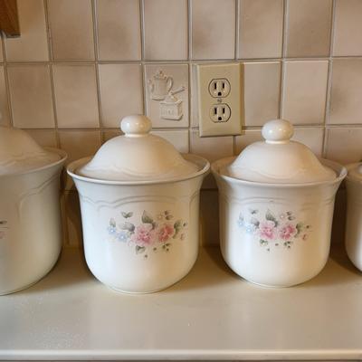 Pfaltzgraff Canister Set