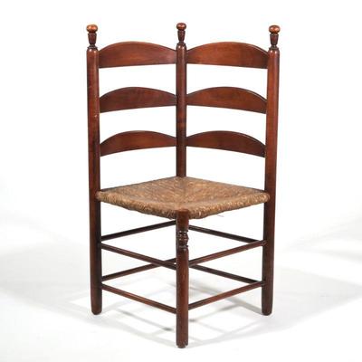 EARLY 20TH CENTURY LADDER BACK CORNER CHAIR | h. 39 x w. 19 x d. 19 in.