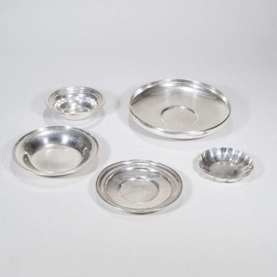 "MISC GROUP STERLING SILVER DISHES | Mixed sterling silver dishes including: Tiffany & Co. bowl (5.3ozt); W.M Rogers sterling...